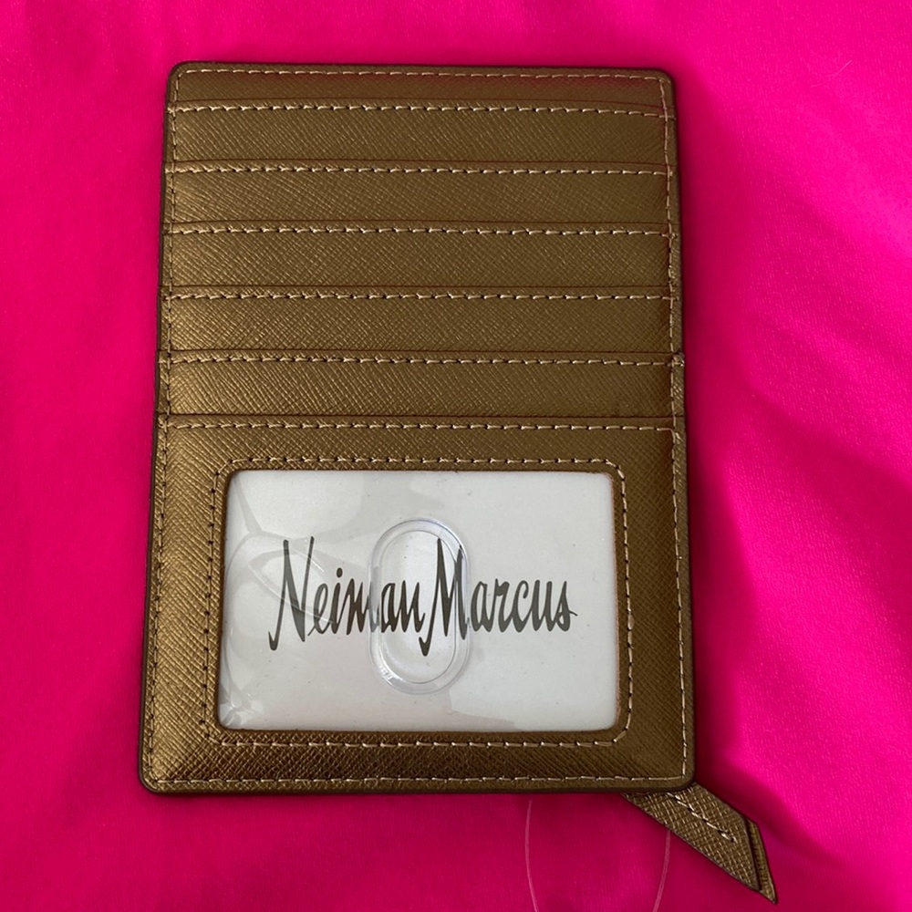 Leather Wallet “Neiman Marcus” NEW